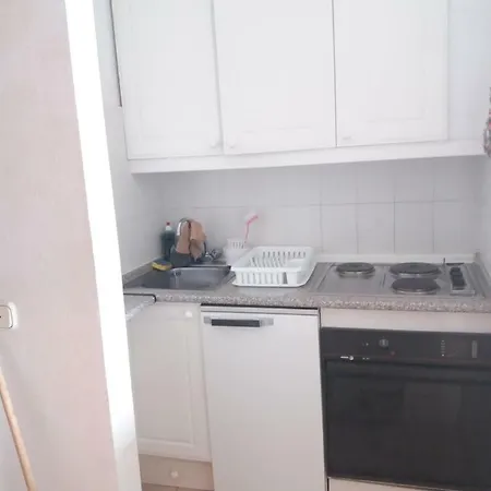 Aphotel Paraiso Del Sur In Centro Citta, Wifi Personale, Vista Mare Con Terrazza, Ristoranti E Pub Adiacenti, Taxi E Bus, Atelier Cura Persona, Farmacia Con Medico Lejlighed Costa Adeje (Tenerife)