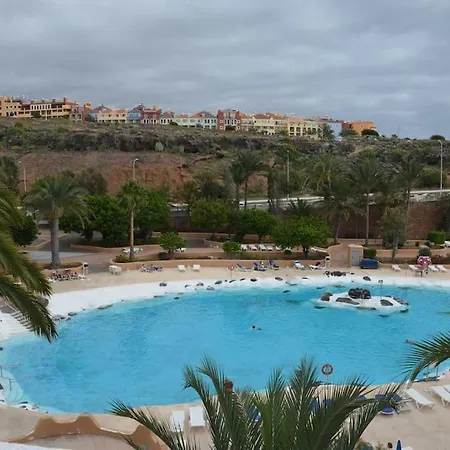 Aphotel Paraiso Del Sur In Centro Citta, Wifi Personale, Vista Mare Con Terrazza, Ristoranti E Pub Adiacenti, Taxi E Bus, Atelier Cura Persona, Farmacia Con Medico Costa Adeje (Tenerife)