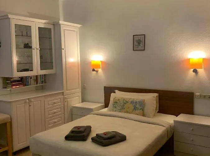 Aphotel Paraiso Del Sur In Centro Citta, Wifi Personale, Vista Mare Con Terrazza, Ristoranti E Pub Adiacenti, Taxi E Bus, Atelier Cura Persona, Farmacia Con Medico Costa Adeje (Tenerife)