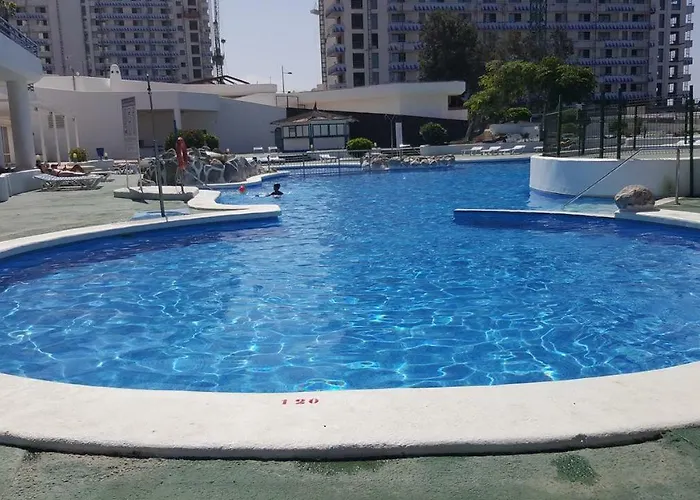 Apartament Aphotel Paraiso Del Sur In Centro Citta, Wifi Personale, Vista Mare Con Terrazza, Ristoranti E Pub Adiacenti, Taxi E Bus, Atelier Cura Persona, Farmacia Con Medico